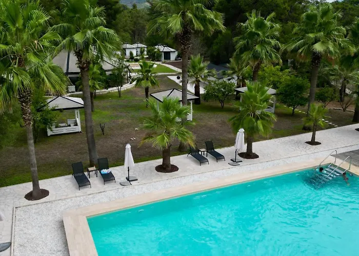 Nature Village Olympos 2*