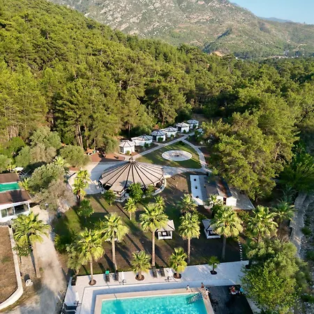 ホテル Nature Village Olympos